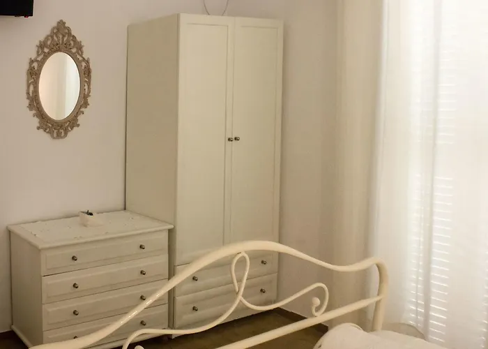 Danaides דירה באטסי